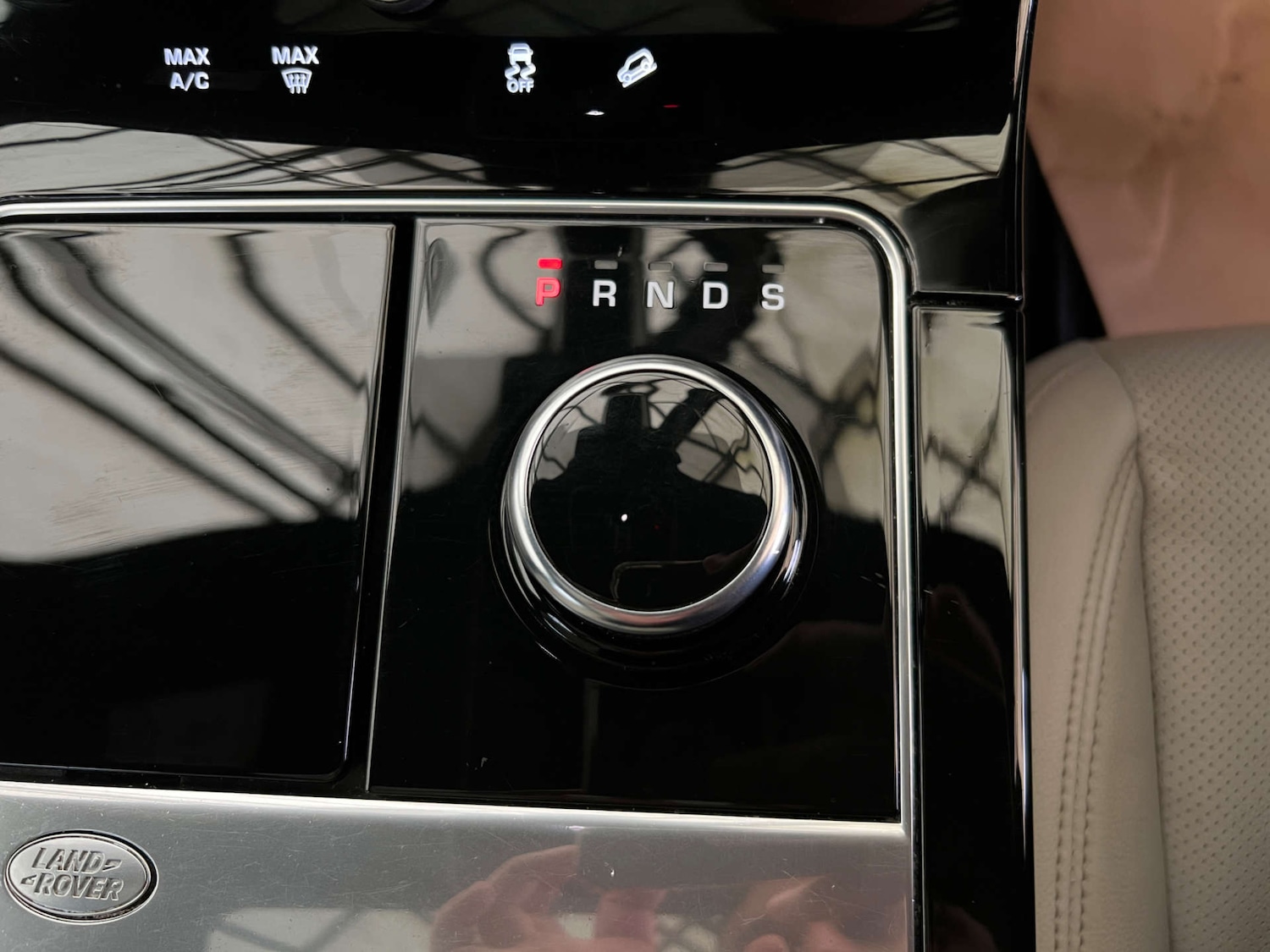 Used Land Rover Range Rover Velar 2019 for sale - 77393358: Photo 27