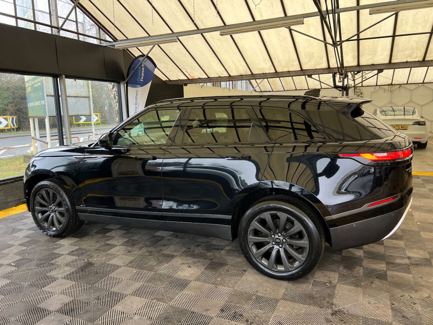 Used Land Rover Range Rover Velar 2019 for sale - 77393358: Photo 7