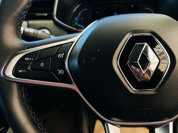 Used Renault Clio 2021 for sale - 76177237: Photo 18