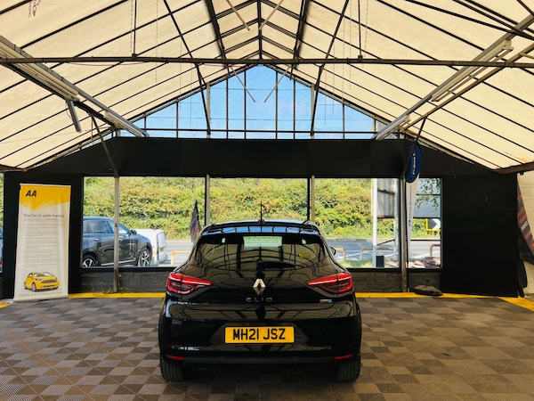 Used Renault Clio 2021 for sale - 76177237: Photo 9