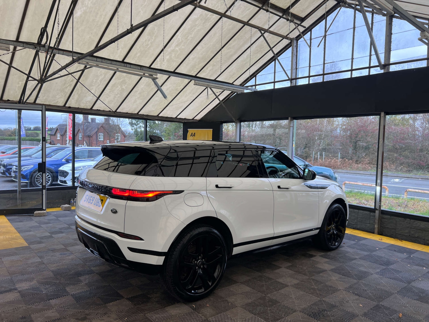 Used Land Rover Range Rover Evoque 2019 for sale - 76735779: Photo 7