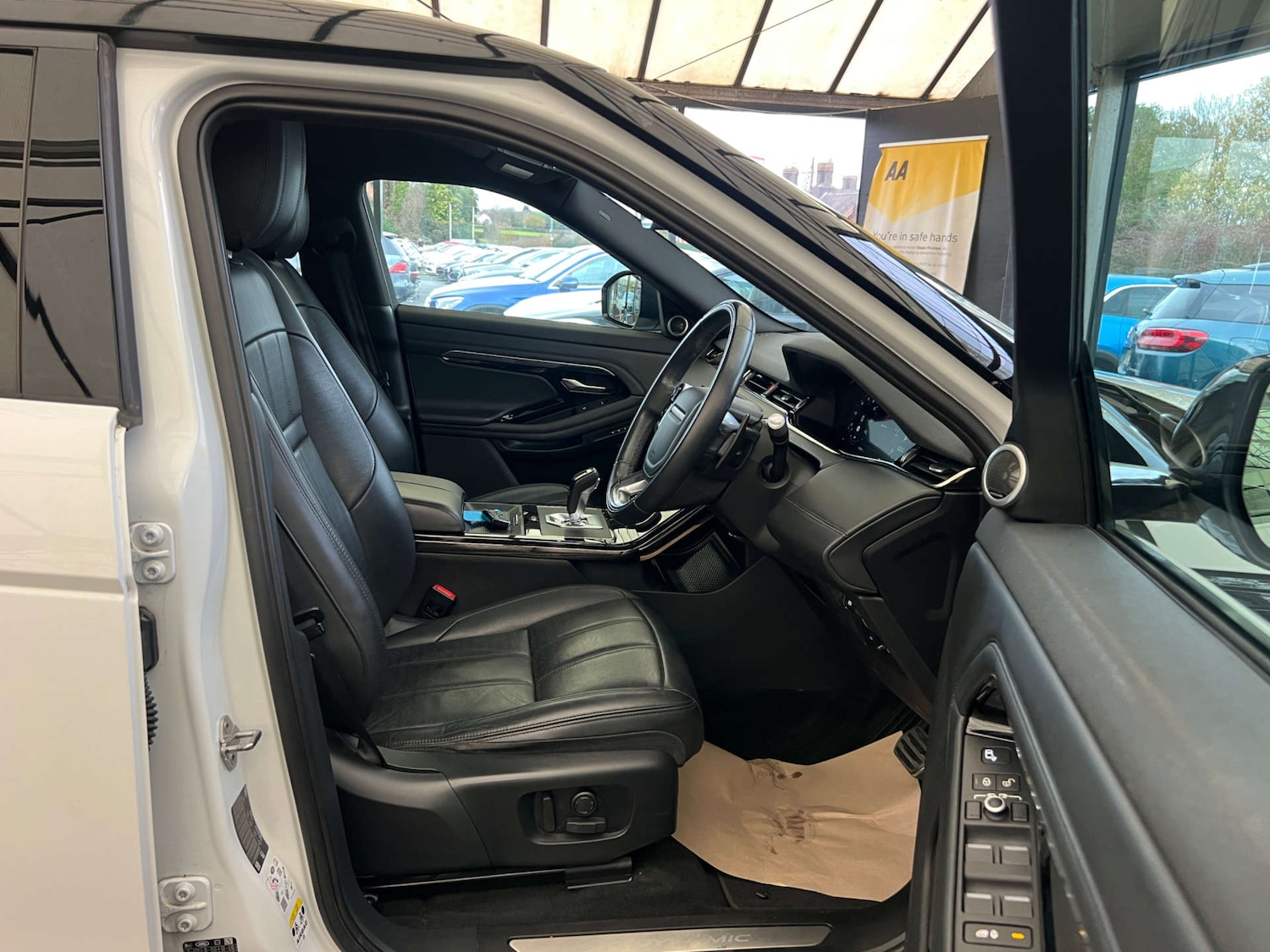 Used Land Rover Range Rover Evoque 2019 for sale - 76735779: Photo 8