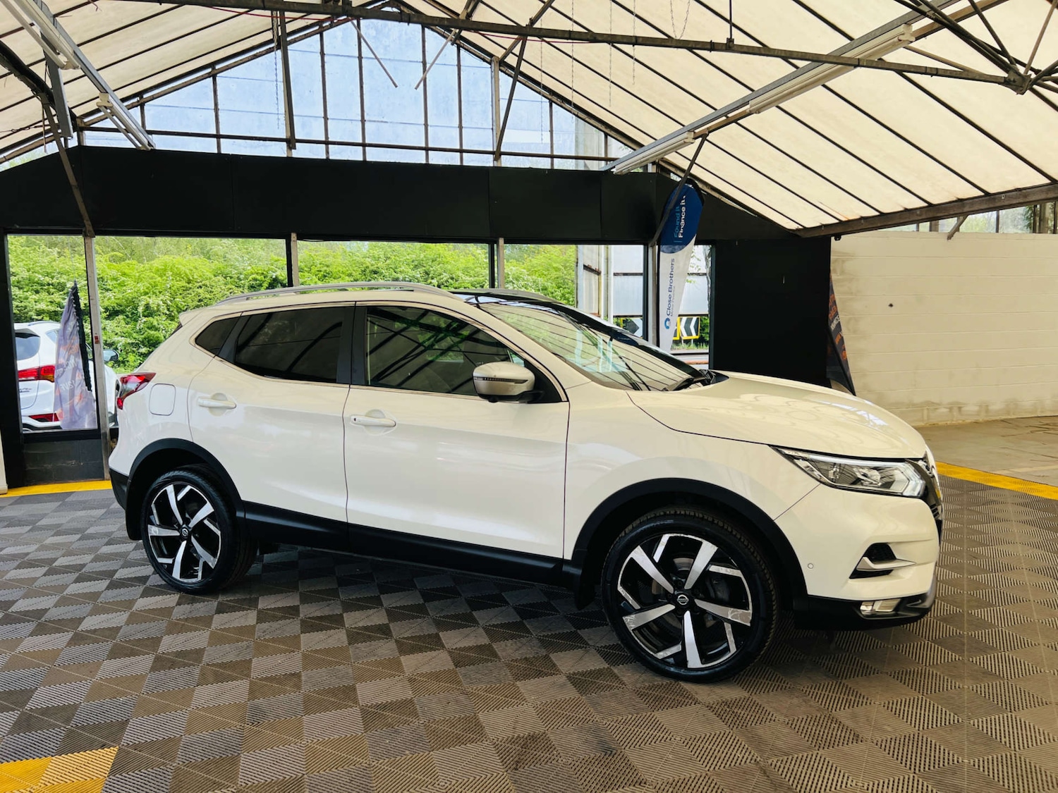 Used Nissan Qashqai 2018 for sale - 76604277: Photo 4