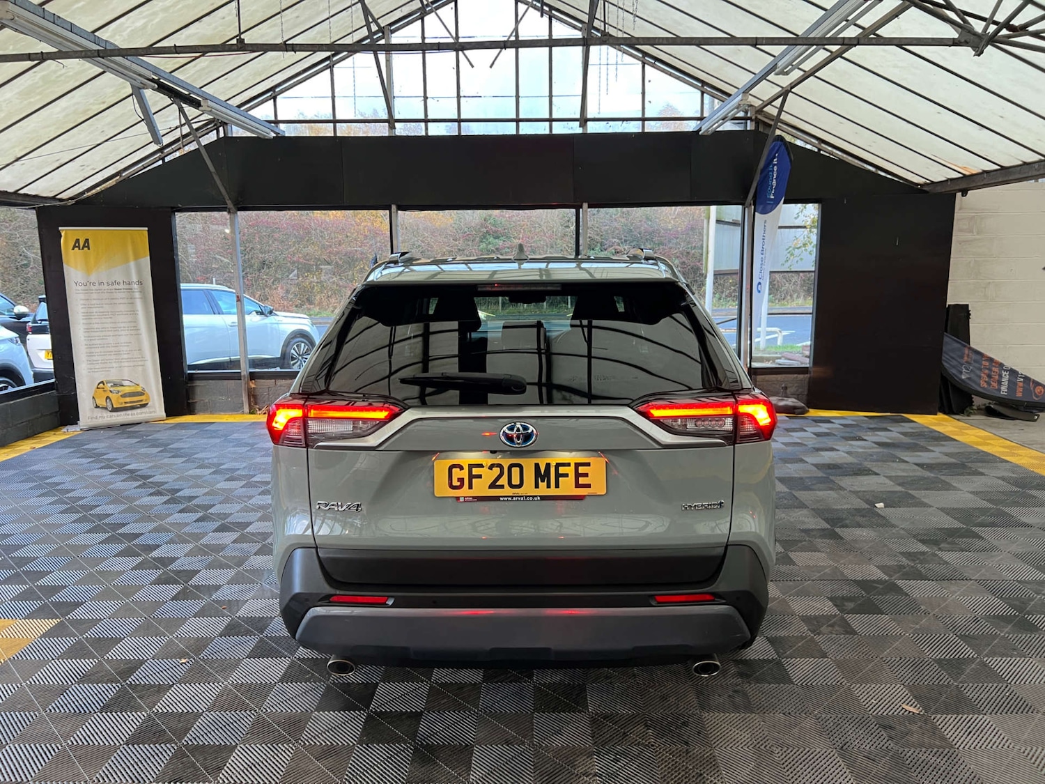 Used Toyota RAV4 2020 for sale - 76625849: Photo 6