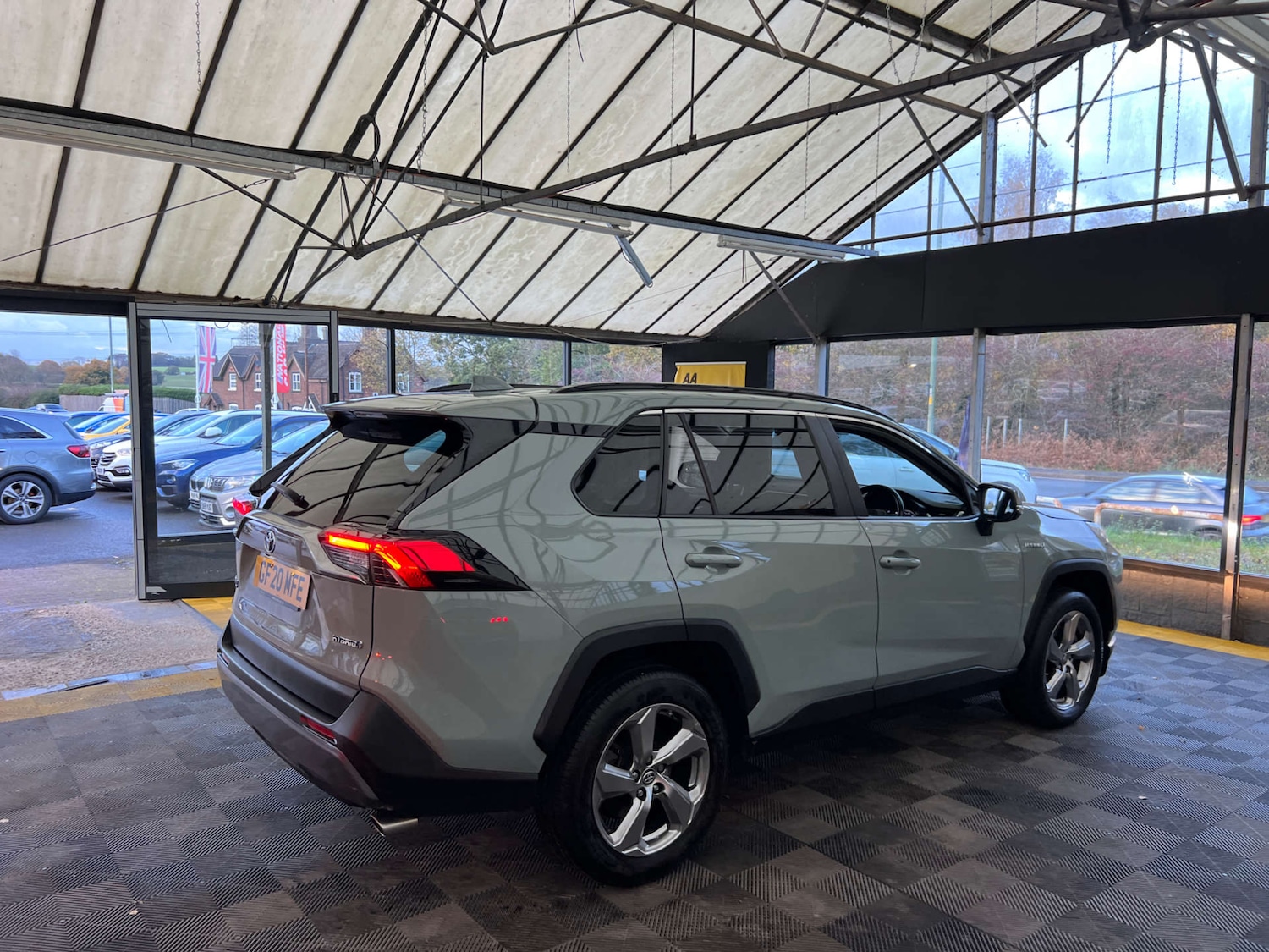 Used Toyota RAV4 2020 for sale - 76625849: Photo 7