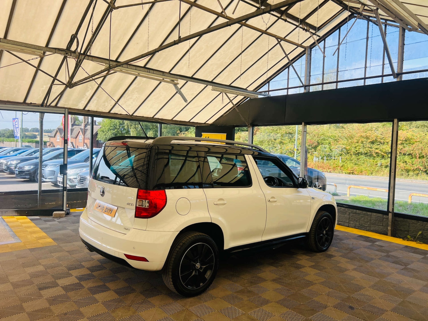 Used Skoda Yeti 2016 for sale - 76601567: Photo 8