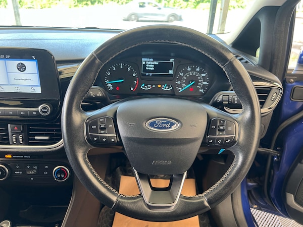 Used Ford Fiesta 2017 for sale - 75969210: Photo 15