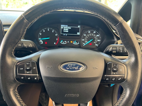 Used Ford Fiesta 2017 for sale - 75969210: Photo 16