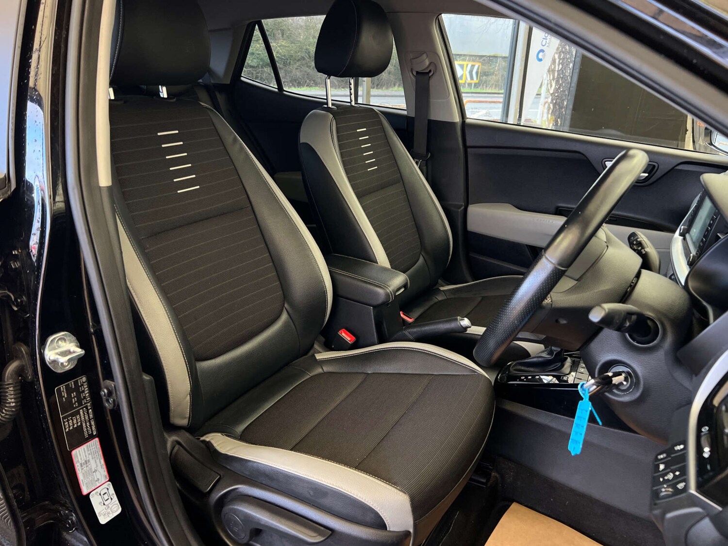 Used Kia Stonic 2019 for sale - 77523130: Photo 11