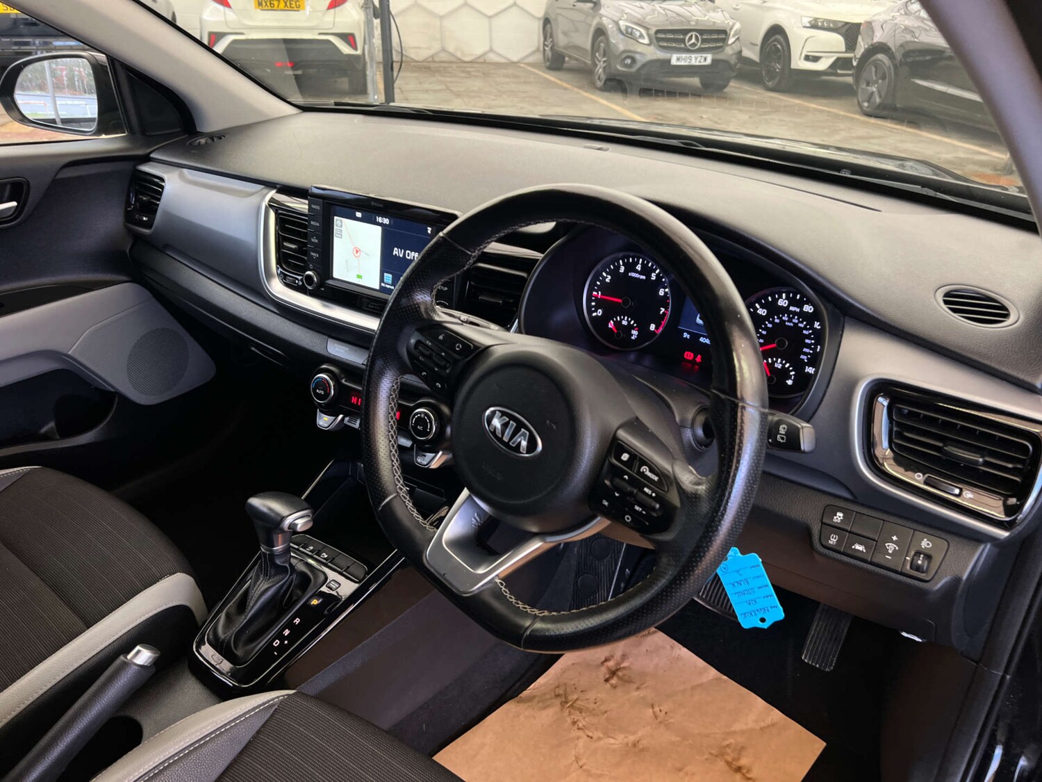 Used Kia Stonic 2019 for sale - 77523130: Photo 12