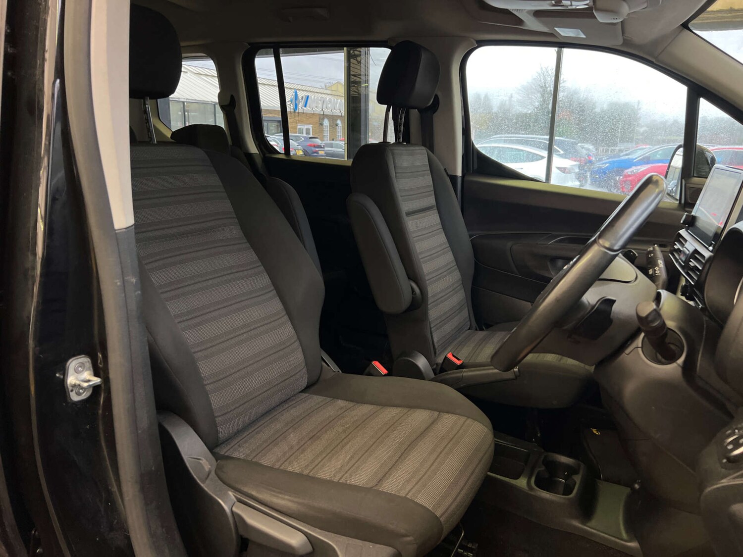 Used Vauxhall Combo Life 2021 for sale - 77547663: Photo 11