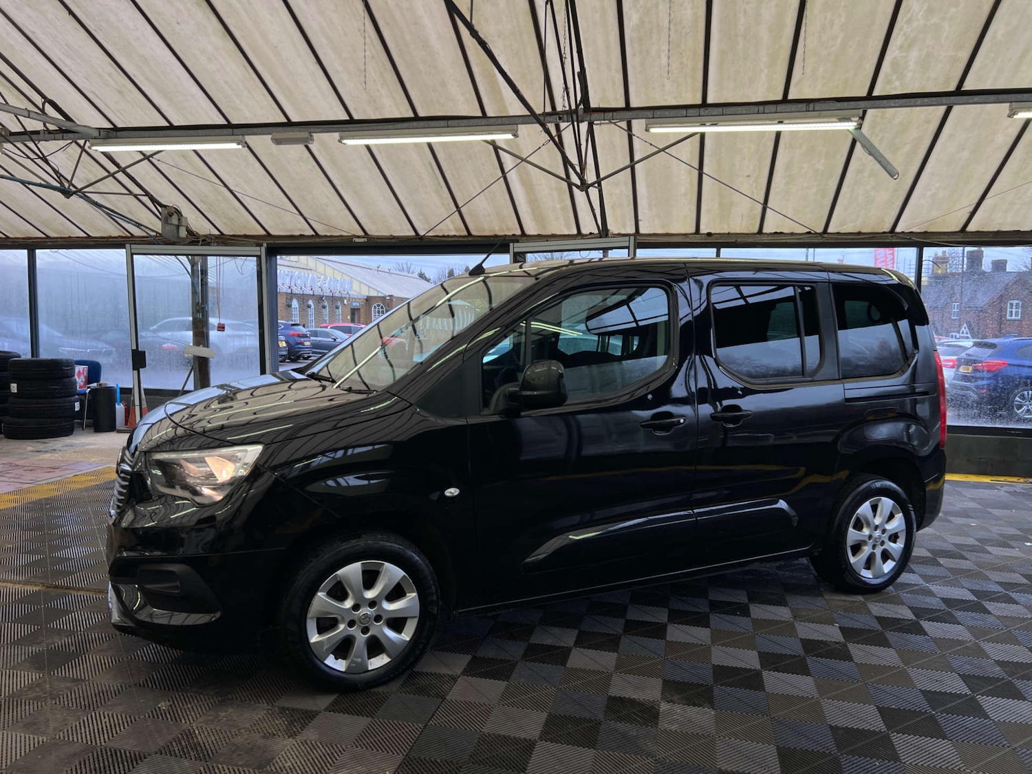 Used Vauxhall Combo Life 2021 for sale - 77547663: Photo 5