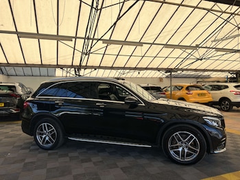 Used Mercedes-Benz GLC 2019 for sale - 79507107: Photo