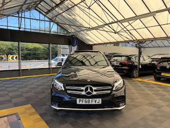 Used Mercedes-Benz GLC 2019 for sale - 79507107: Photo