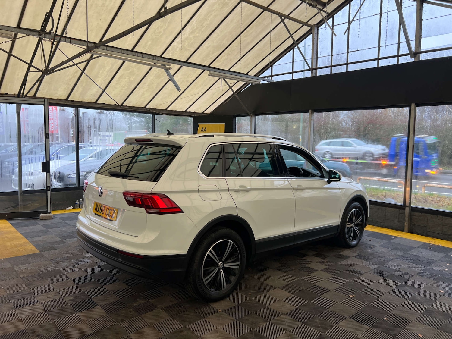 Used Volkswagen Tiguan 2018 for sale - 77038511: Photo 8