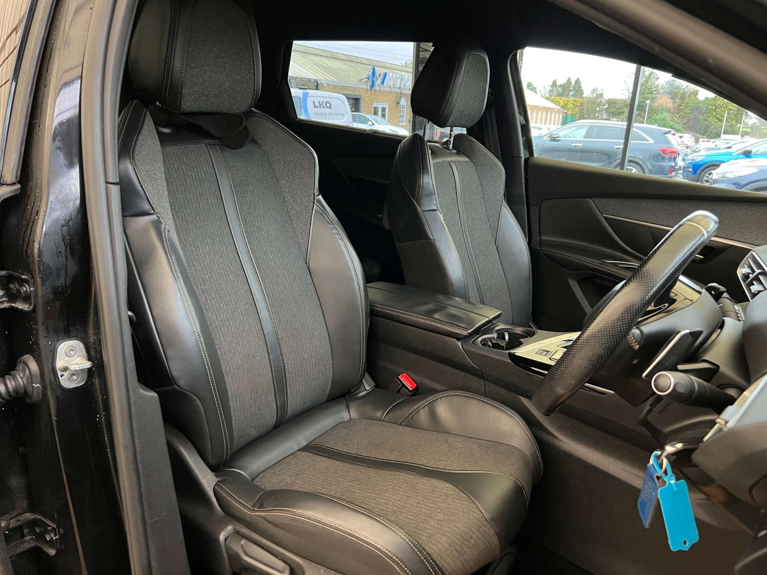 Used Peugeot 5008 2018 for sale - 77595682: Photo 11