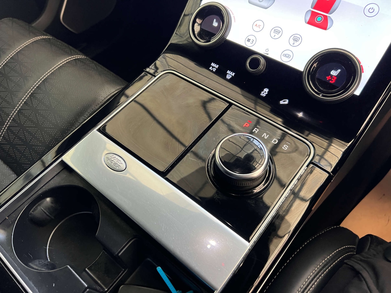 Used Land Rover Range Rover Velar 2018 for sale - 77241070: Photo 17