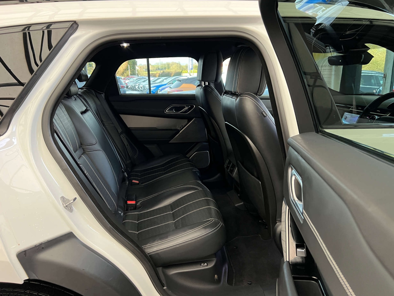 Used Land Rover Range Rover Velar 2018 for sale - 77241070: Photo 29