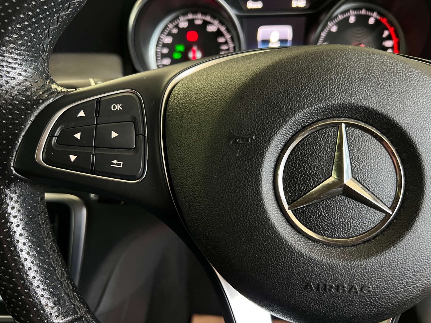 Used Mercedes-Benz GLA 2019 for sale - 77349826: Photo 15