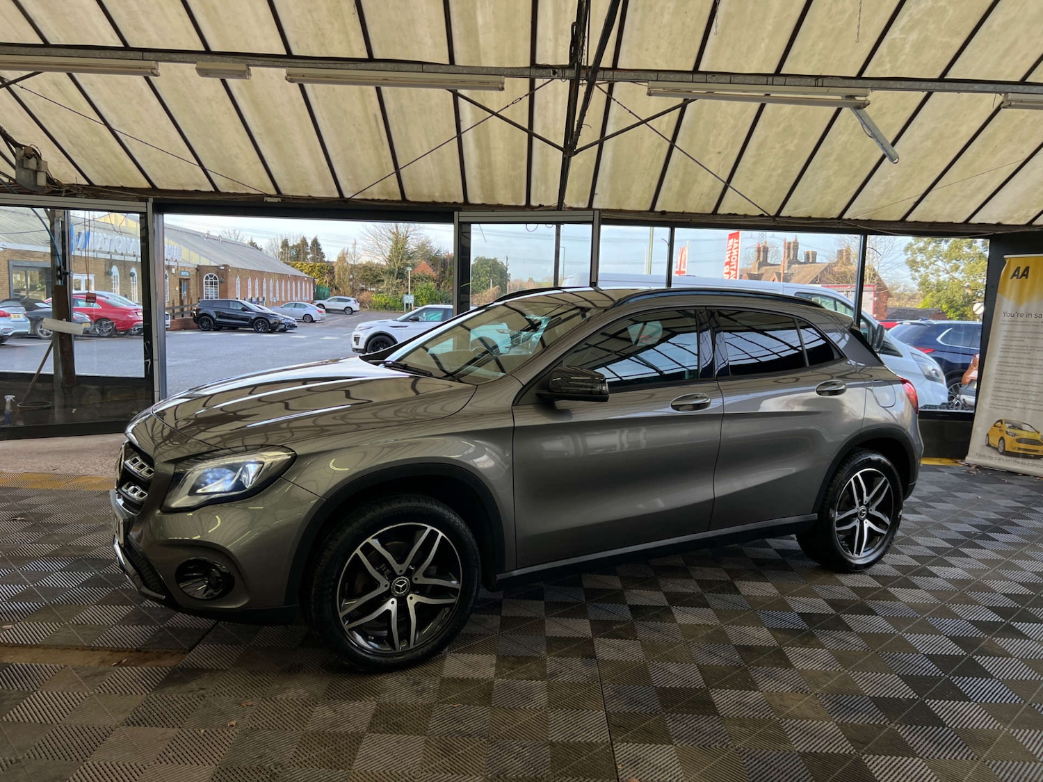 Used Mercedes-Benz GLA 2019 for sale - 77349826: Photo 5