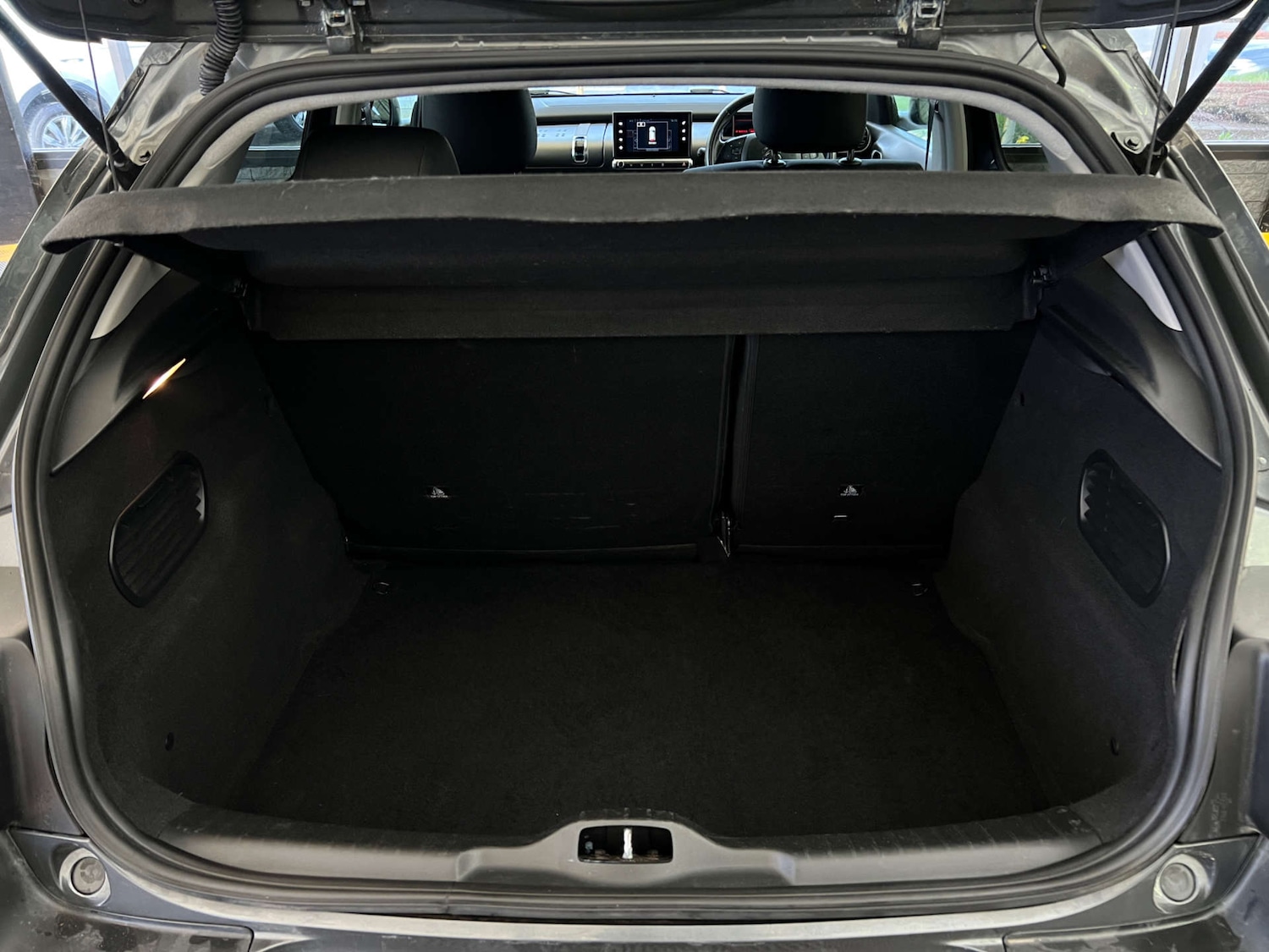 Used Citroen C4 Cactus 2016 for sale - 78025284: Photo 25