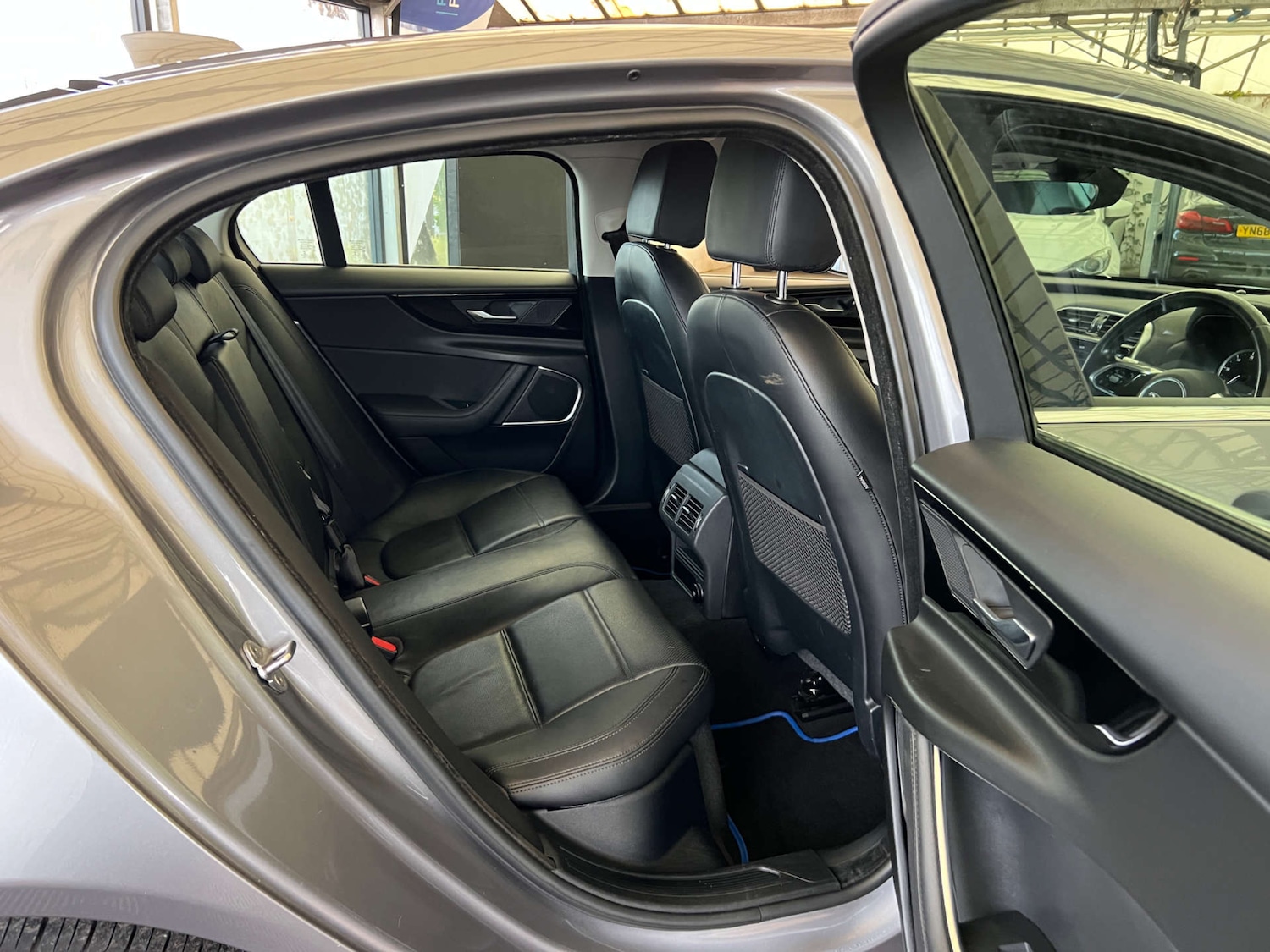 Used Jaguar XE 2020 for sale - 77604040: Photo 28