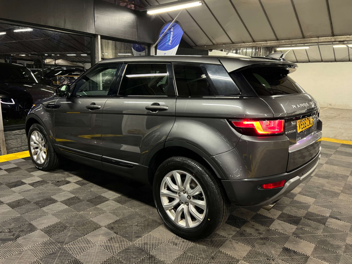 Used Land Rover Range Rover Evoque 2016 for sale - 76393373: Photo 7
