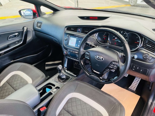 Used Kia Ceed 2018 for sale - 75556389: Photo 15