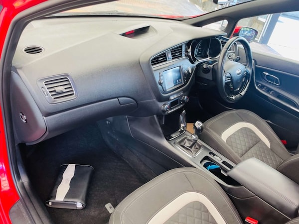 Used Kia Ceed 2018 for sale - 75556389: Photo 28