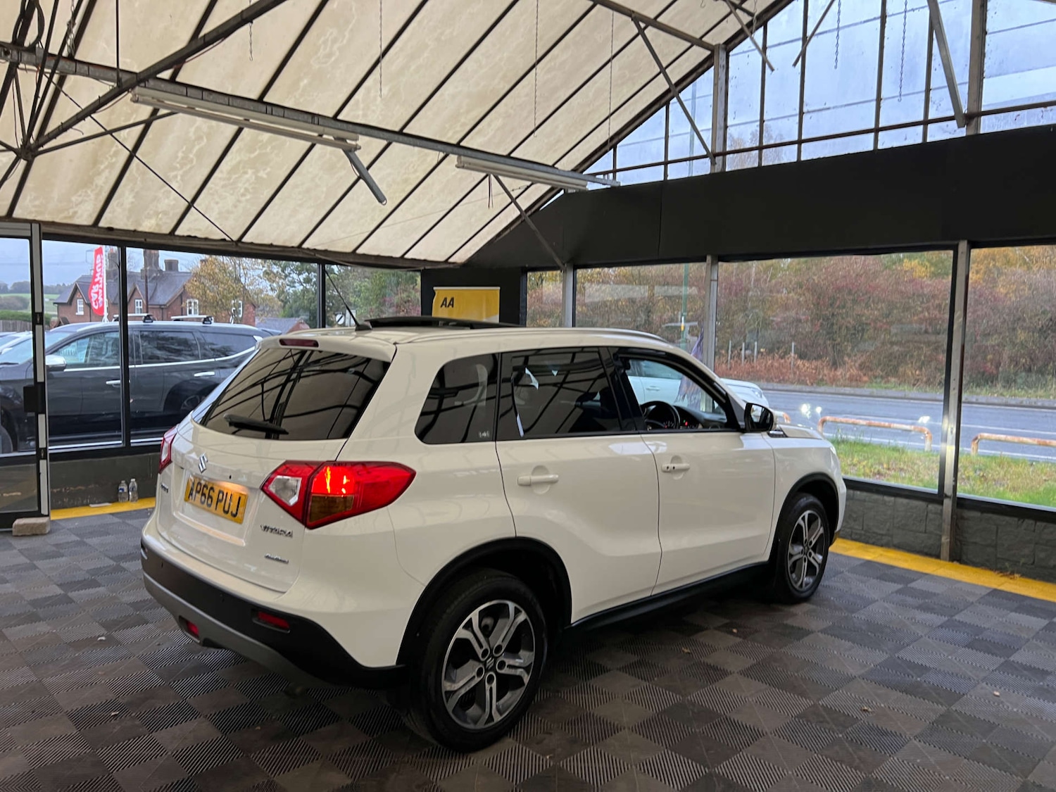 Used Suzuki Vitara 2016 for sale - 76477441: Photo 6