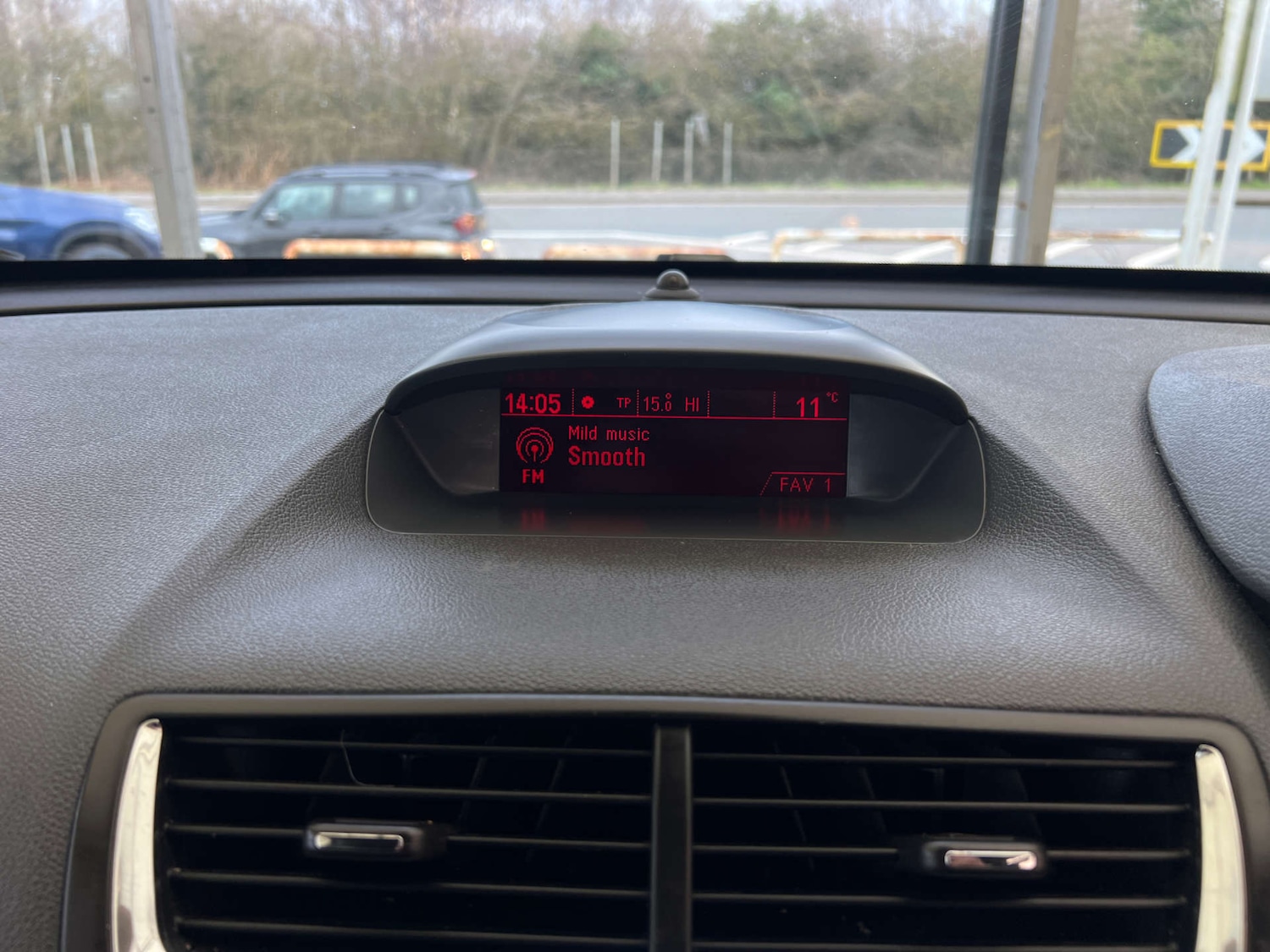 Used Vauxhall Mokka 2015 for sale - 77736145: Photo 10