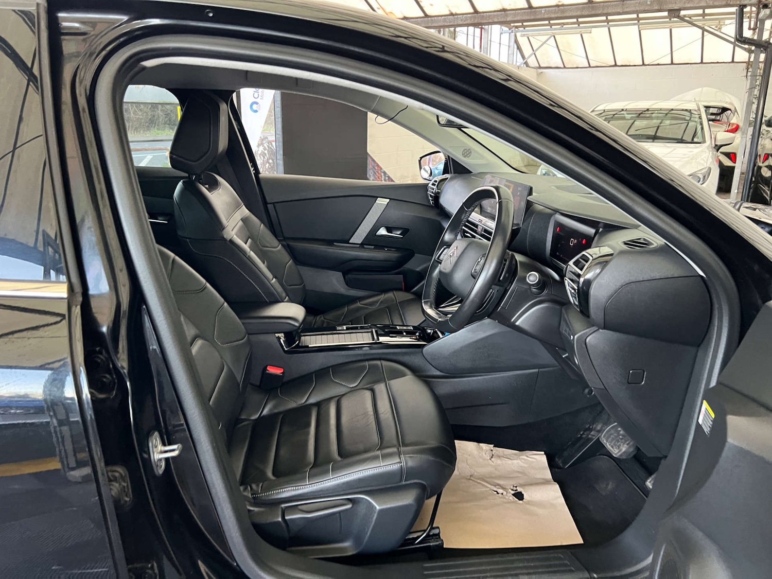 Used Citroen C4 2022 for sale - 76910561: Photo 10