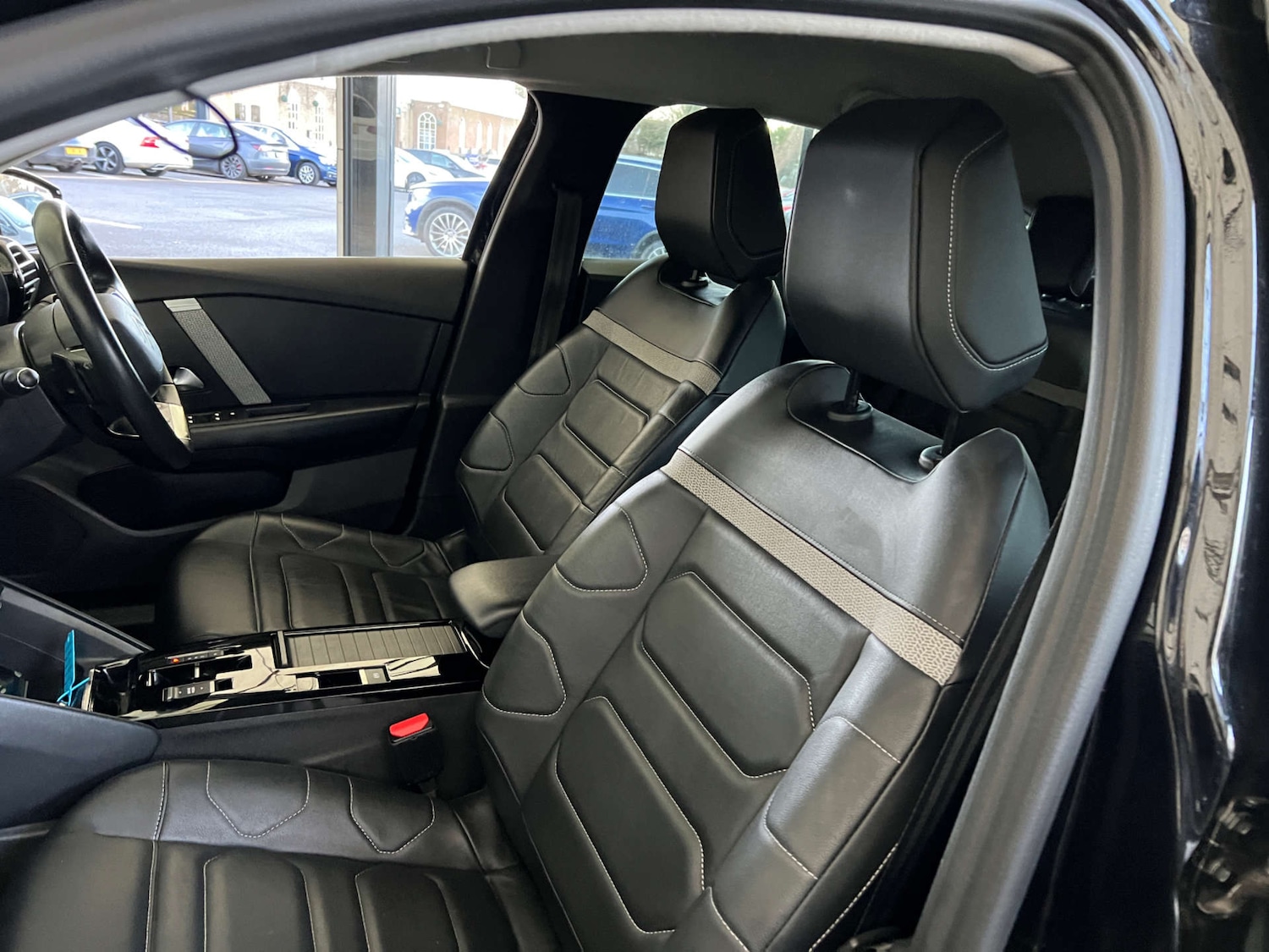 Used Citroen C4 2022 for sale - 76910561: Photo 23