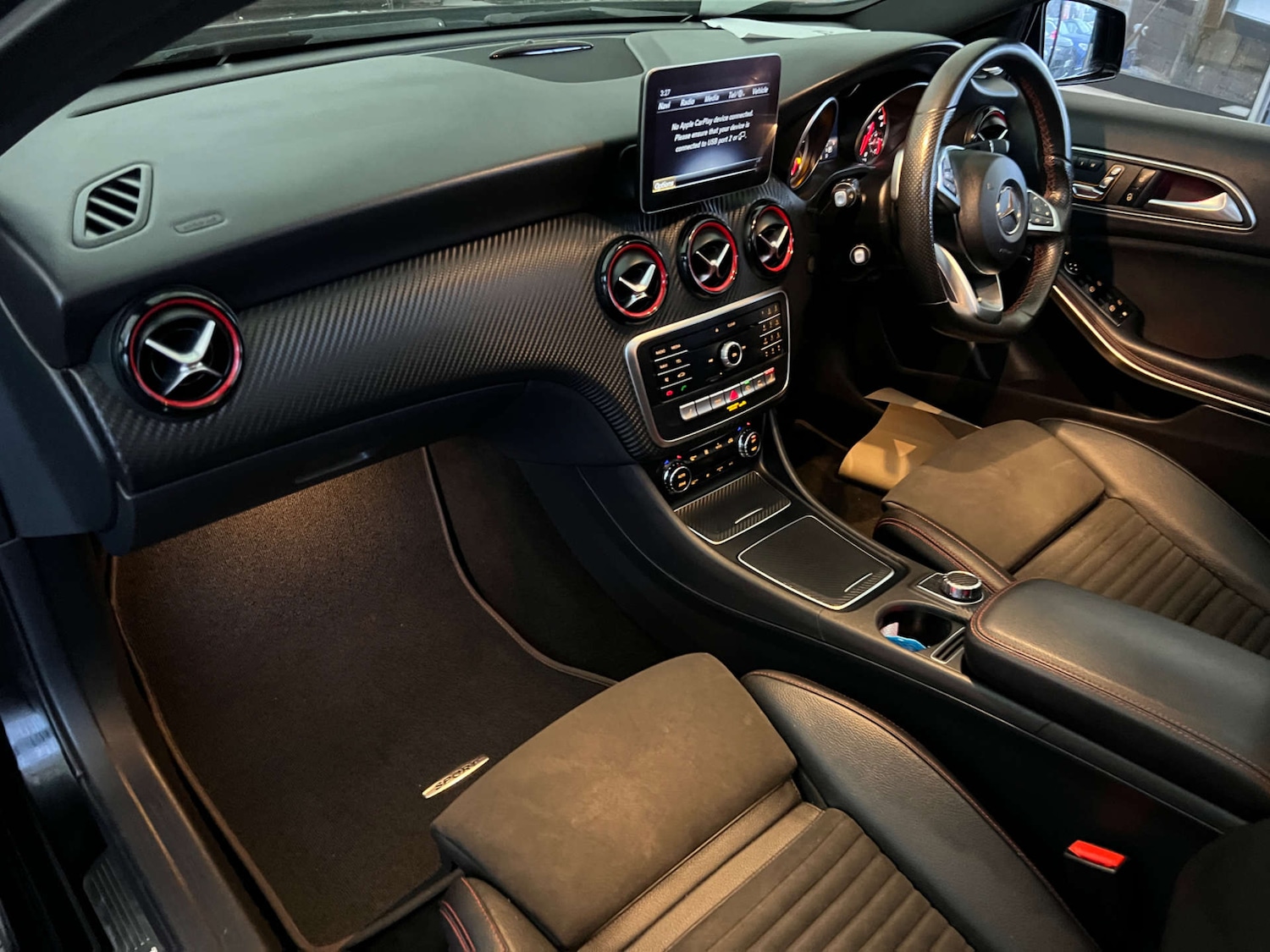 Used Mercedes-Benz A-Class 2018 for sale - 76669801: Photo 27