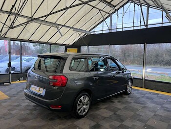 Used Citroen C4 Picasso 2015 for sale - 77409805: Photo