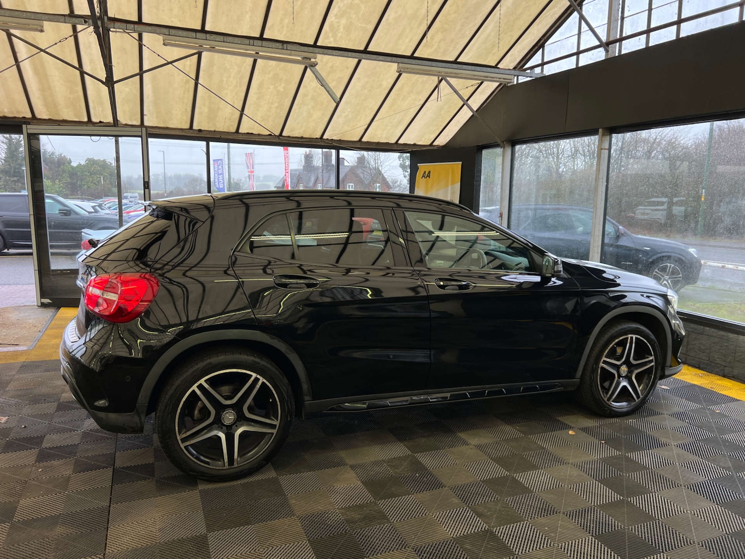 Used Mercedes-Benz GLA 2016 for sale - 77282421: Photo 9
