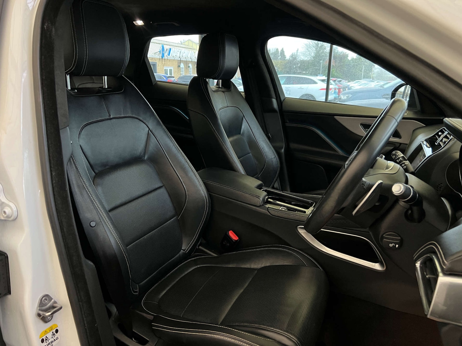 Used Jaguar F-Pace 2020 for sale - 77872461: Photo 11