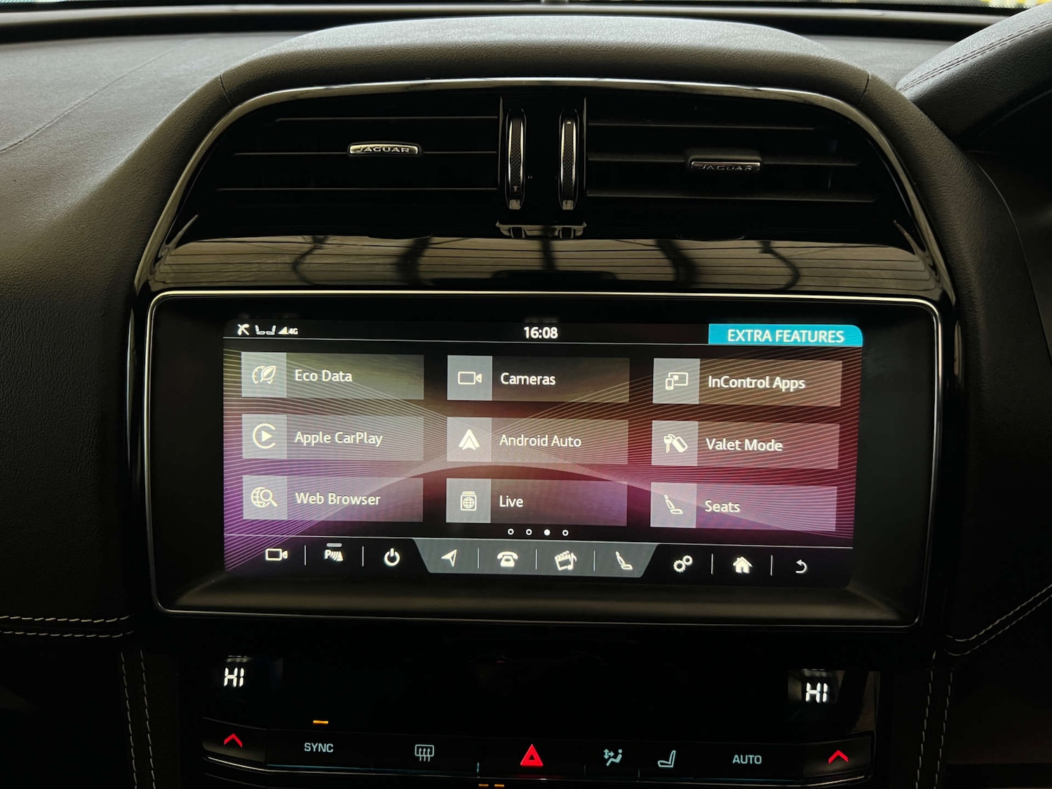 Used Jaguar F-Pace 2020 for sale - 77872461: Photo 21