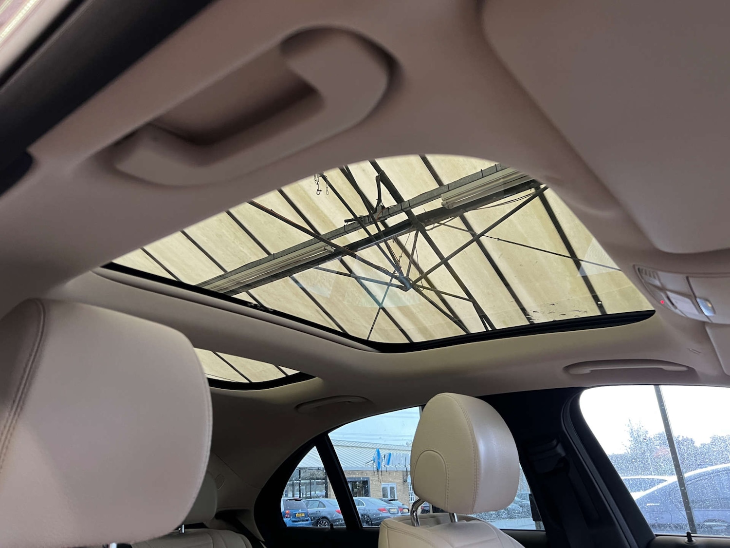 Used Mercedes-Benz E Class 2019 for sale - 78025288: Photo 11