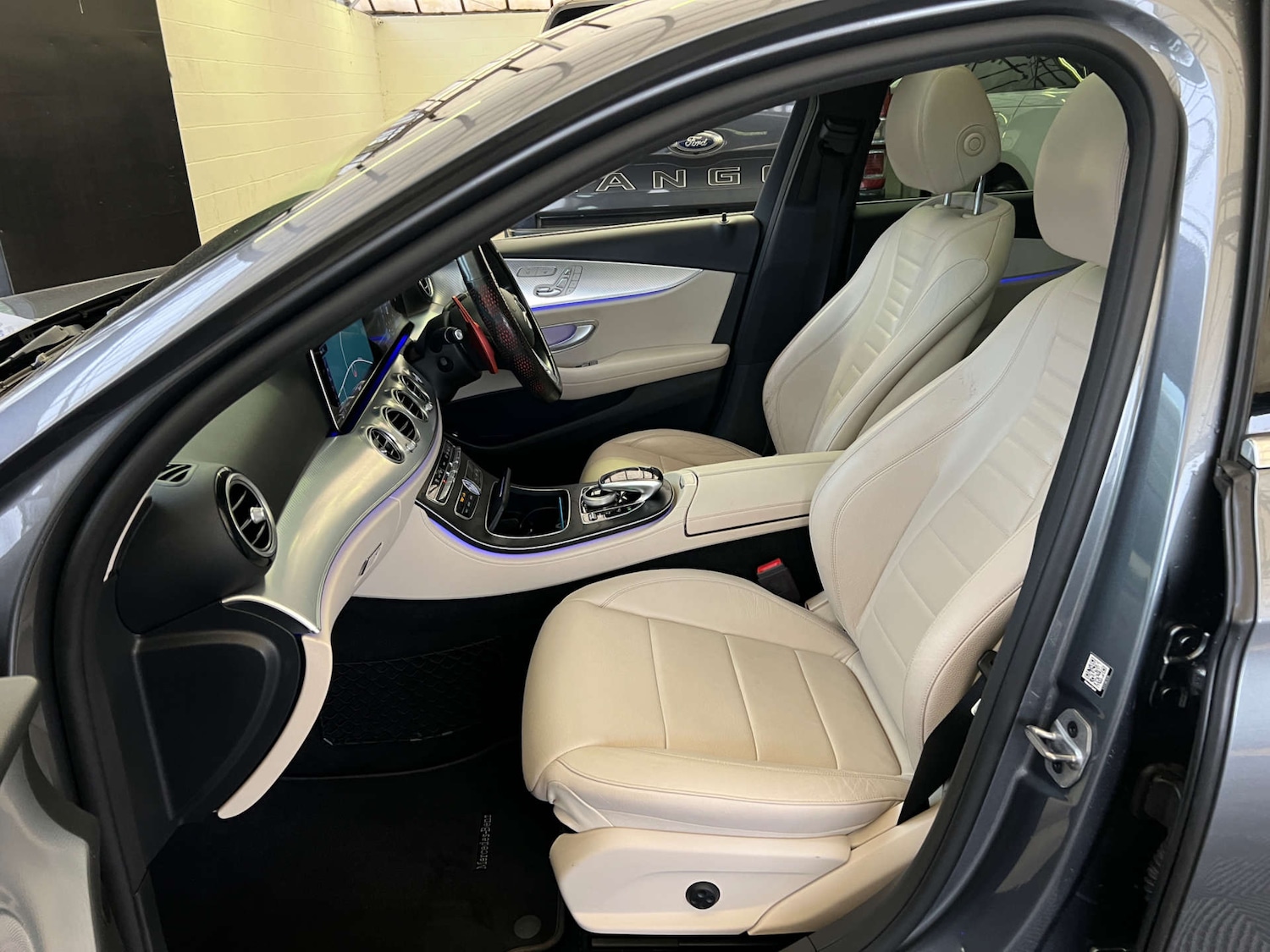 Used Mercedes-Benz E Class 2019 for sale - 78025288: Photo 28