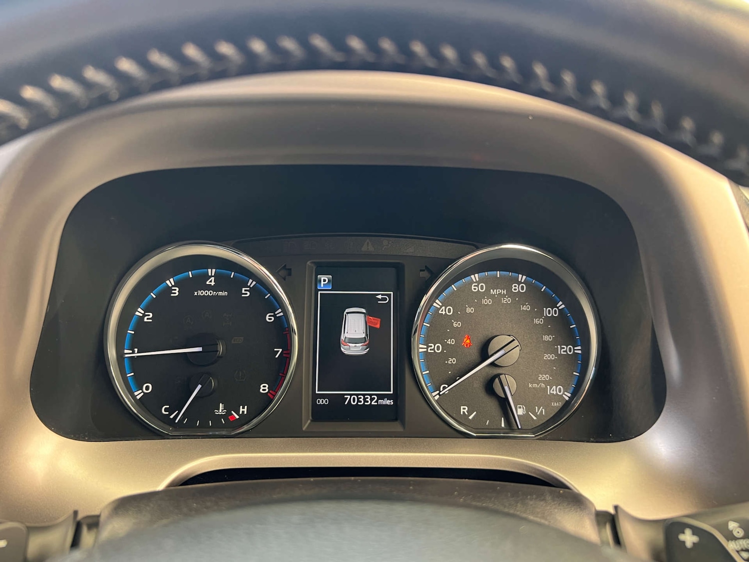 Used Toyota RAV4 2016 for sale - 76352626: Photo 12