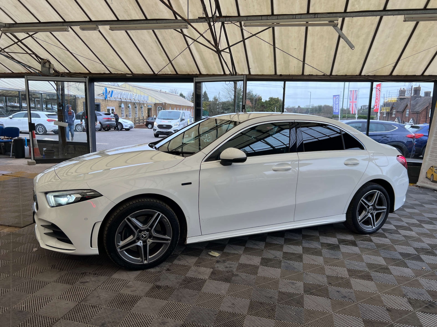 Used Mercedes-Benz A-Class 2021 for sale - 77595708: Photo 5