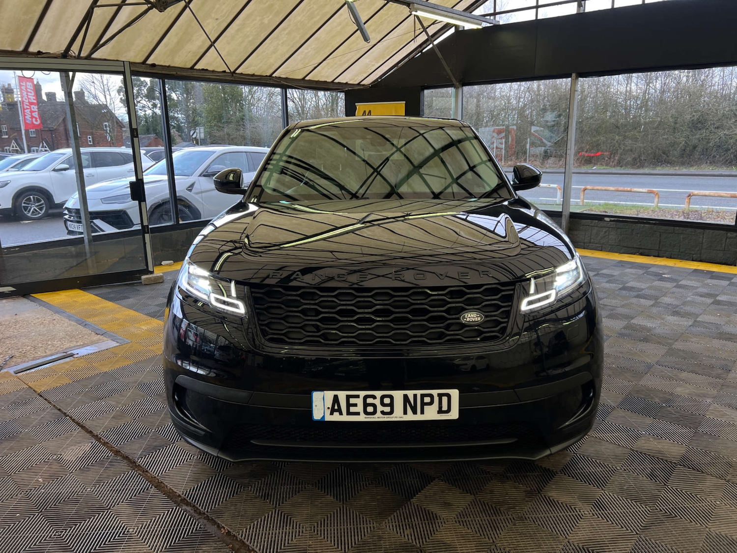 Used Land Rover Range Rover Velar 2019 for sale - 77523117: Photo 3