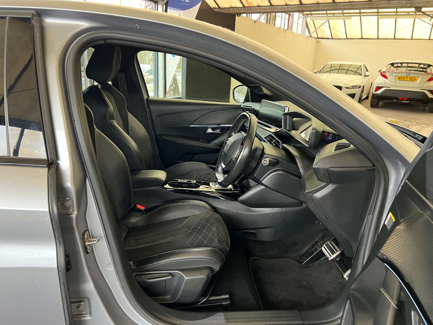 Used Peugeot 208 2021 for sale - 77125172: Photo 10