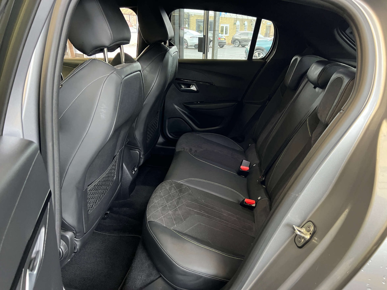 Used Peugeot 208 2021 for sale - 77125172: Photo 28