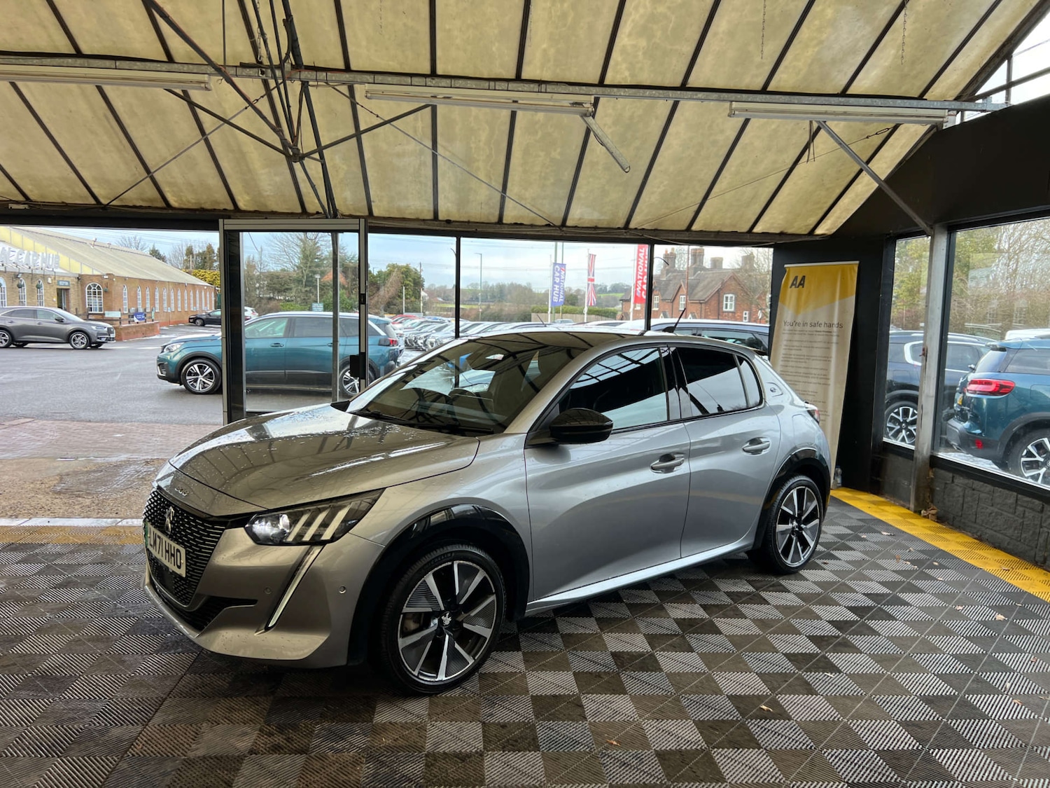 Used Peugeot 208 2021 for sale - 77125172: Photo 4