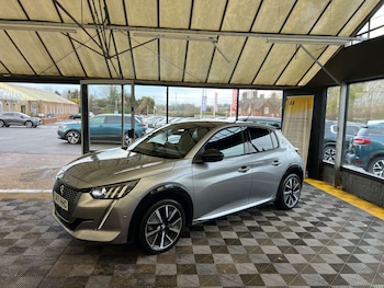 Used Peugeot 208 2021 for sale - 77125172: Photo