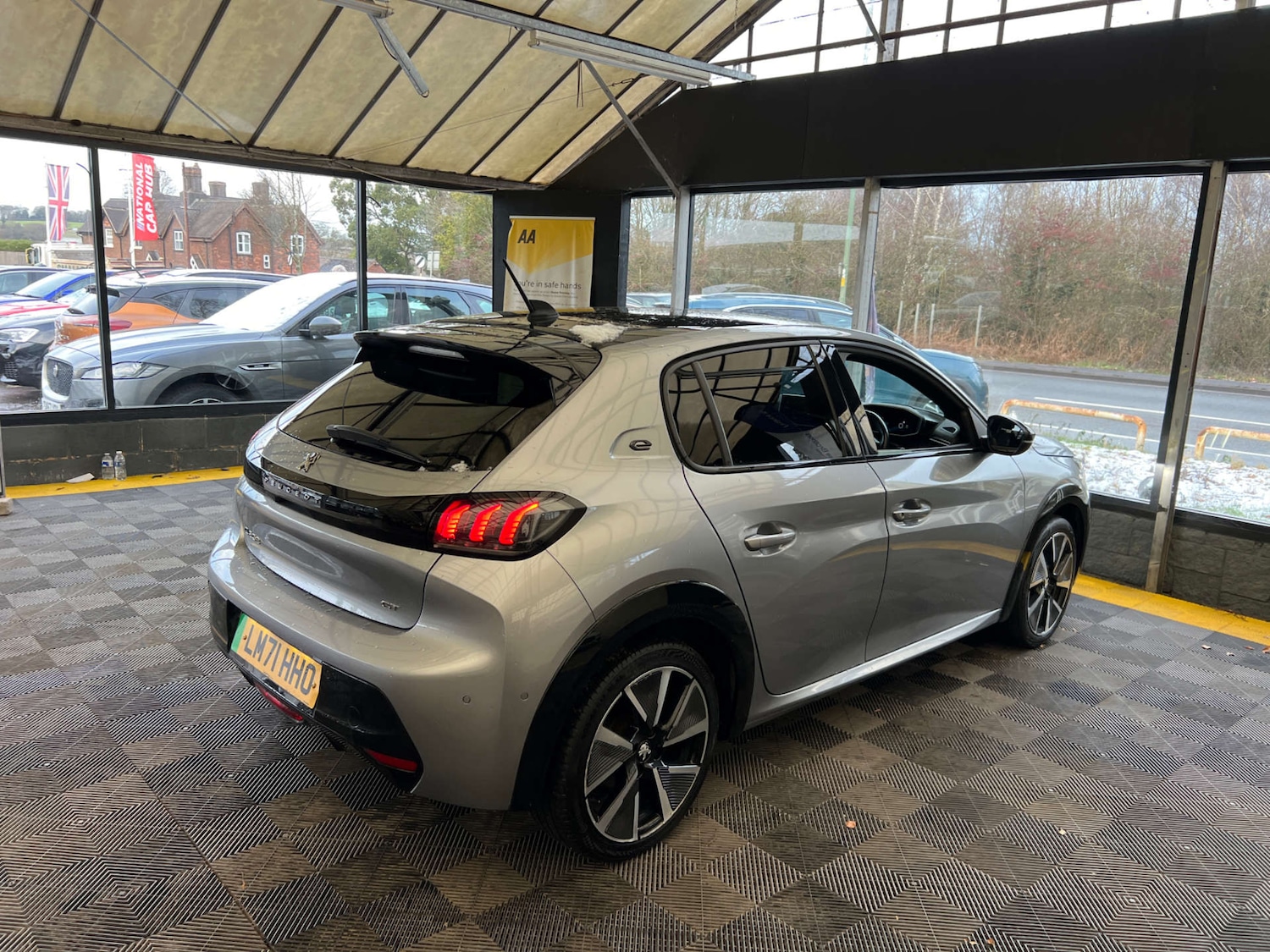 Used Peugeot 208 2021 for sale - 77125172: Photo 8