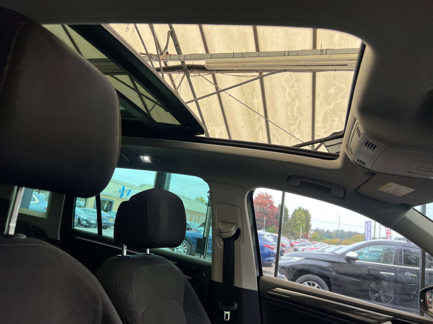 Used Volkswagen Tiguan 2017 for sale - 76601513: Photo 10