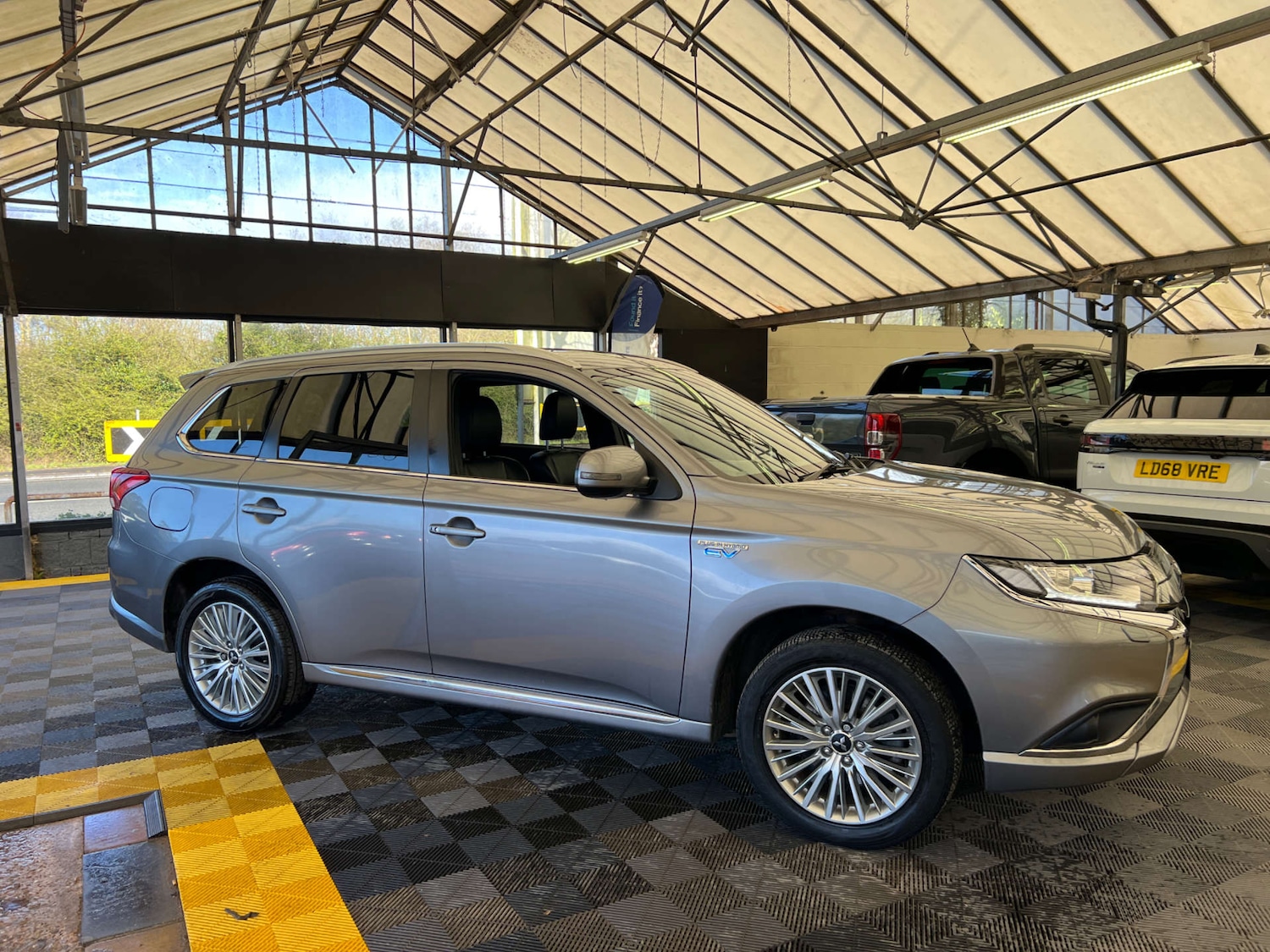 Used Mitsubishi Outlander 2019 for sale - 78025286: Photo 3